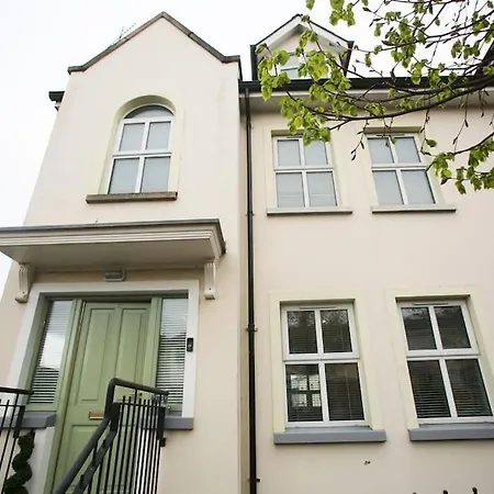 Luxury Townhouse: L/Derry City Bt48 7Jx Exterior photo